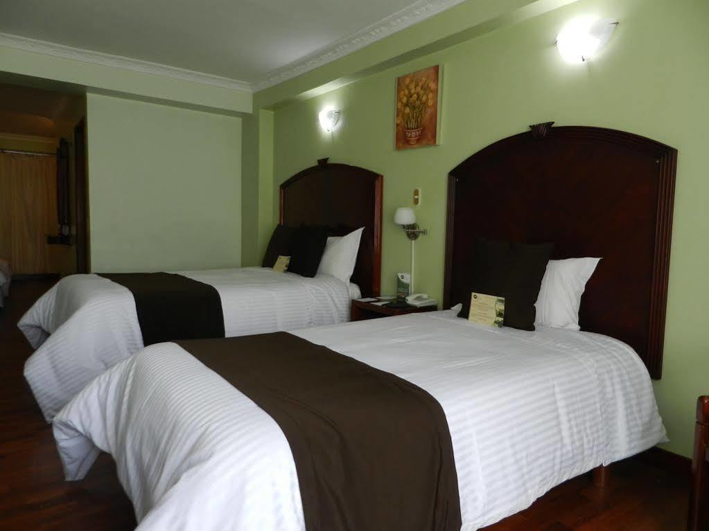 לוחה Hotel Libertador מראה חיצוני תמונה